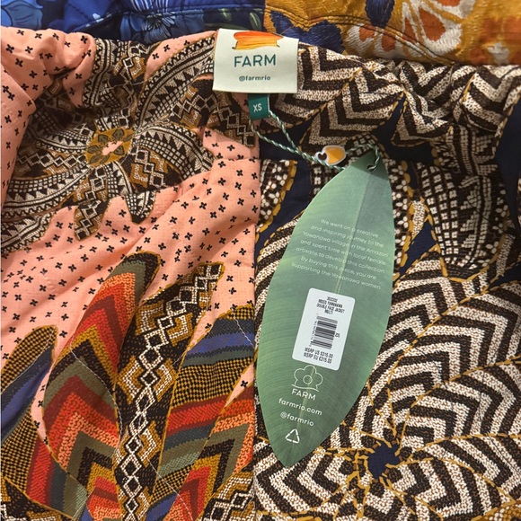 NWT FARM RIO Puffer Quilted Coat - Picture 3 of 3